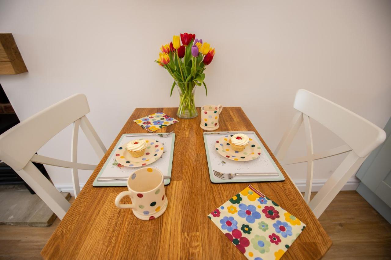 Exclusive Holiday Accommodation - Bancroft Cottage 비데일 외부 사진