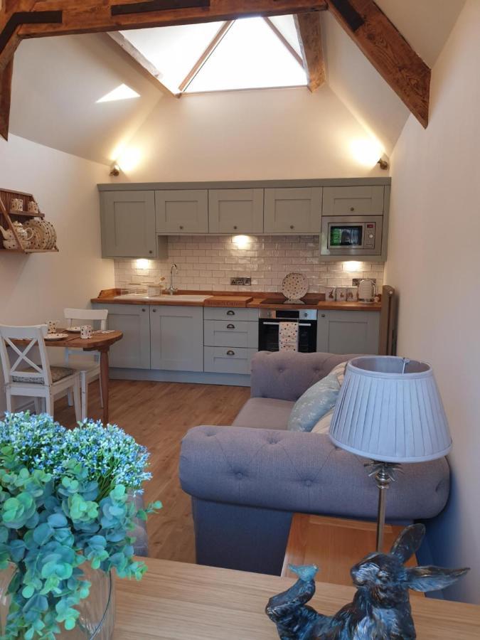 Exclusive Holiday Accommodation - Bancroft Cottage 비데일 외부 사진